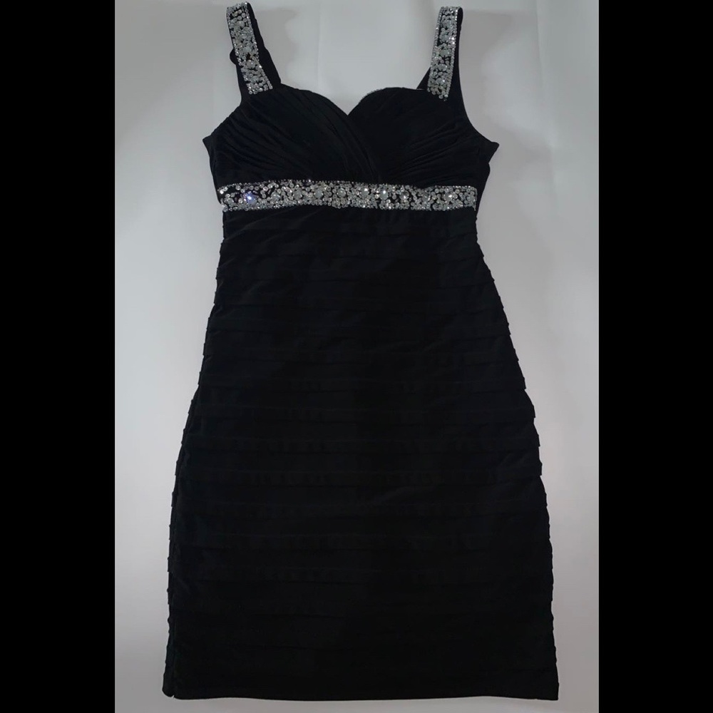Short Formal Evening Party Dress/Prom Dress/Size 5